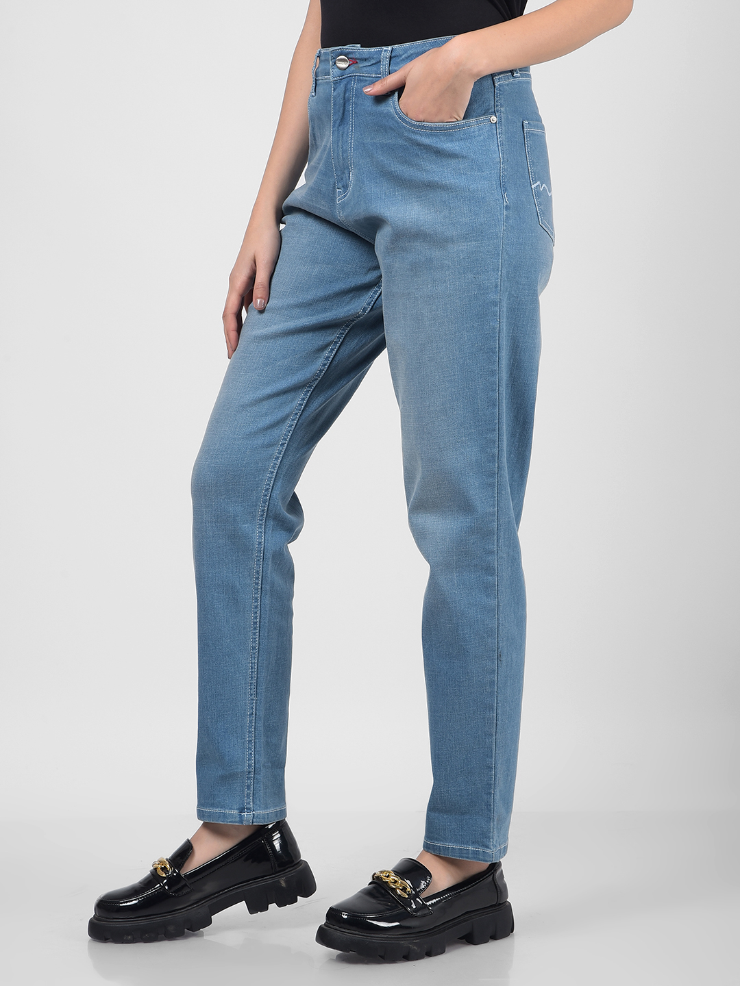Numero Uno Women Solid Blue Jeans